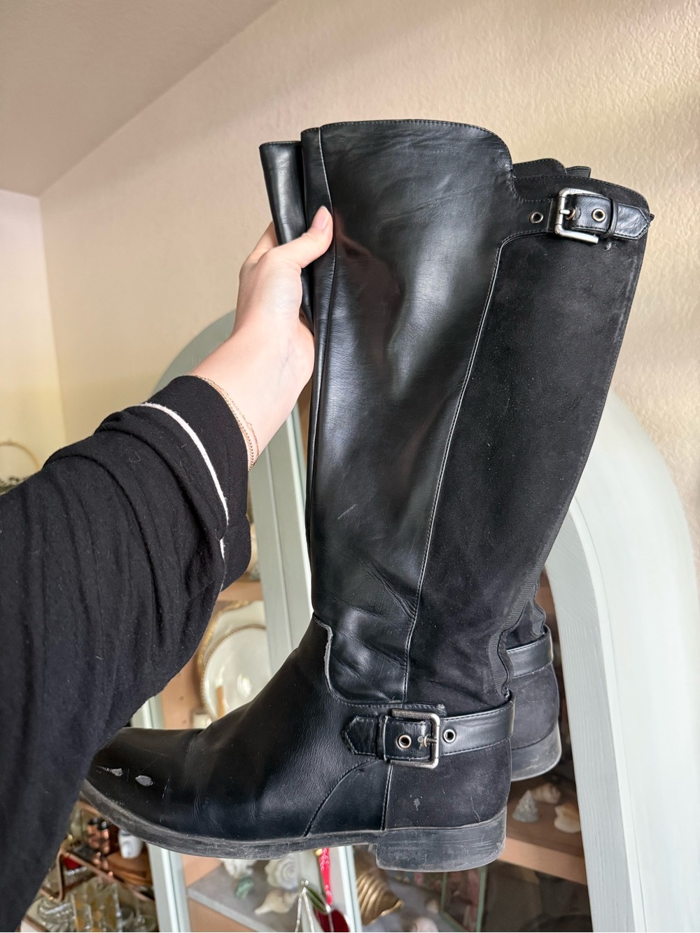 10W Liz Claiborne Black Over-the-Knee Leather Boots with Buckle Detail